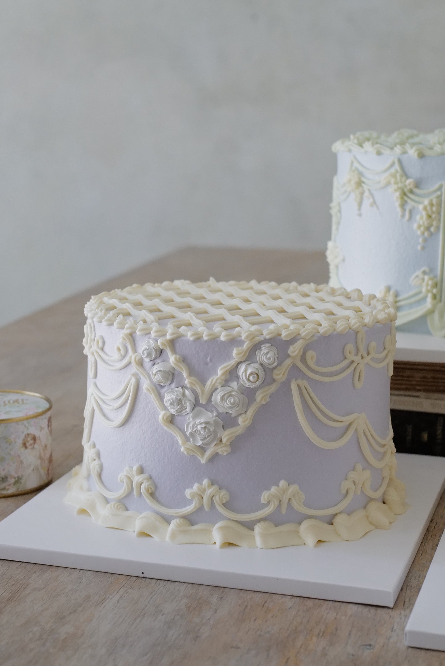 Vintage Rococo Cake