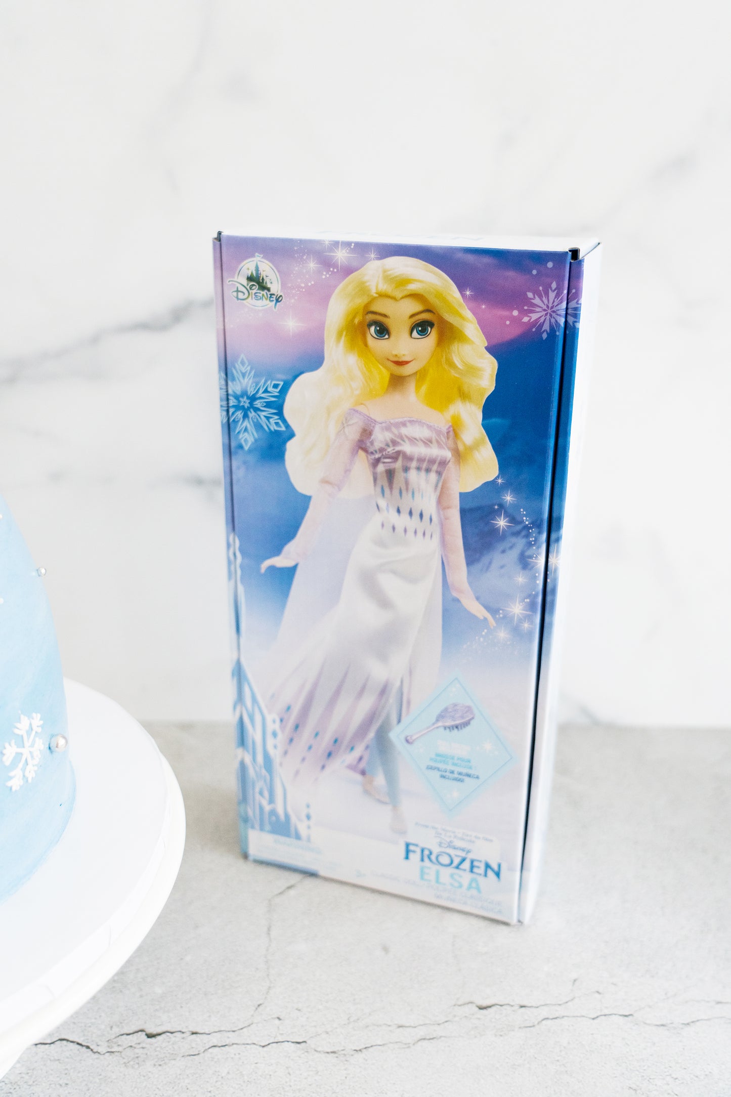 Elsa Cake