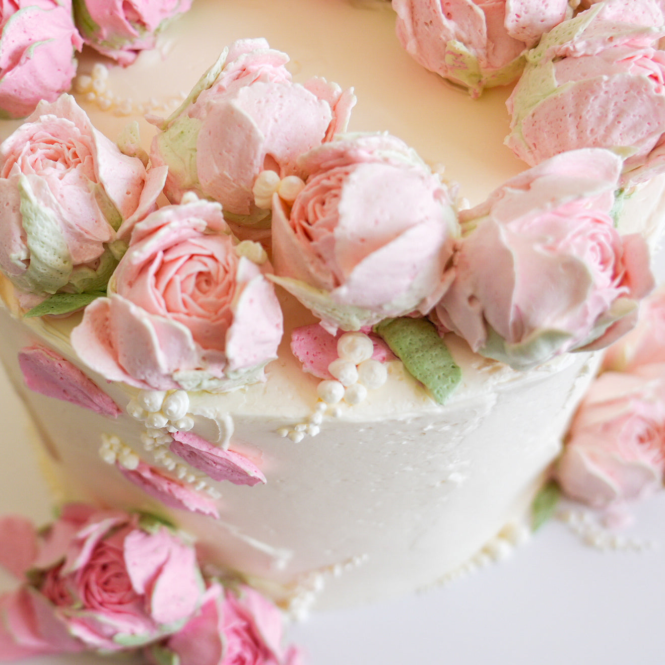 Vintage Rose Cake