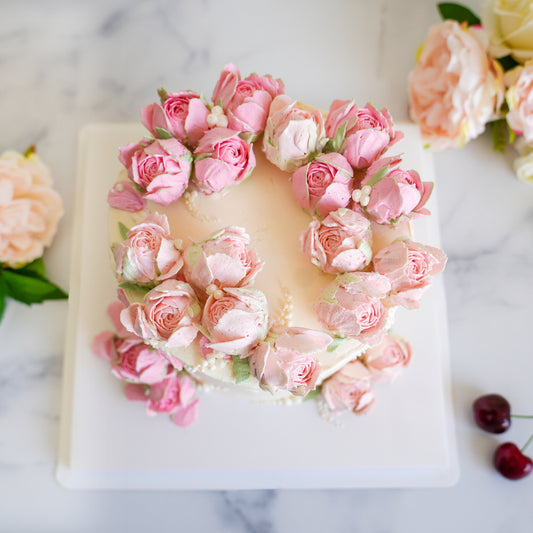 Vintage Rose Cake